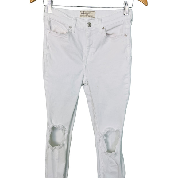 Free People Busted Knee Skinny Fit Jeans White Distressed #OB636273R Size 27 - Picture 3 of 13